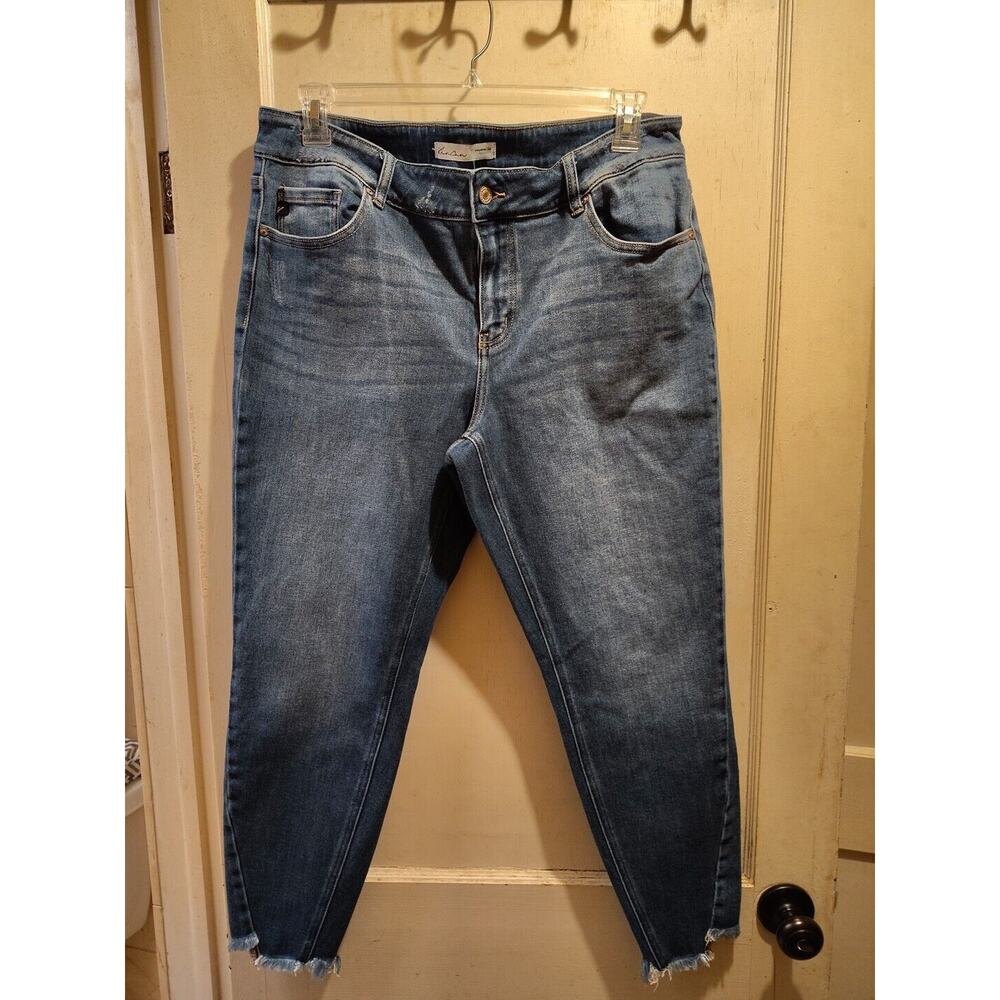 Kancan Maurice’s Exclusive Jeans Distress Stretch Size 18